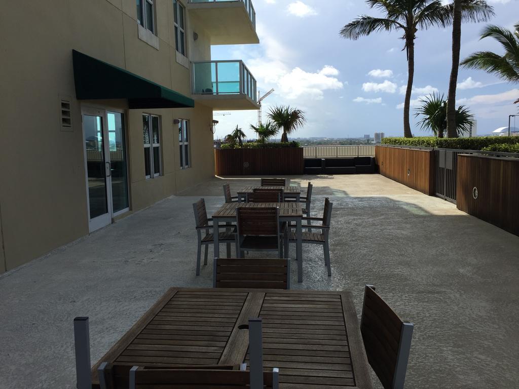 Lyx Suites At One Broadway In Brickell Μαϊάμι Εξωτερικό φωτογραφία