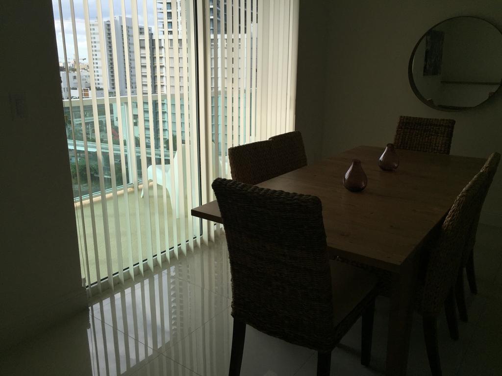 Lyx Suites At One Broadway In Brickell Μαϊάμι Εξωτερικό φωτογραφία