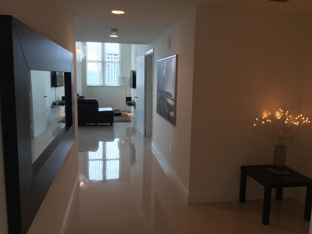 Lyx Suites At One Broadway In Brickell Μαϊάμι Εξωτερικό φωτογραφία