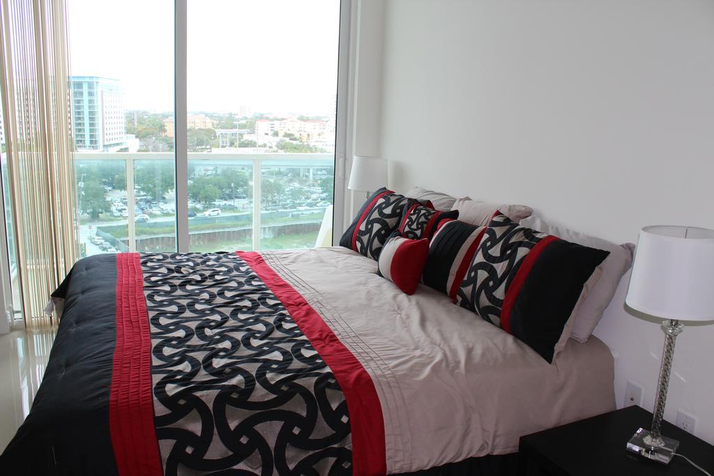 Lyx Suites At One Broadway In Brickell Μαϊάμι Εξωτερικό φωτογραφία
