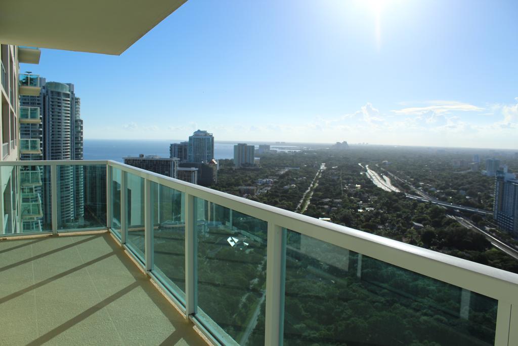 Lyx Suites At One Broadway In Brickell Μαϊάμι Εξωτερικό φωτογραφία
