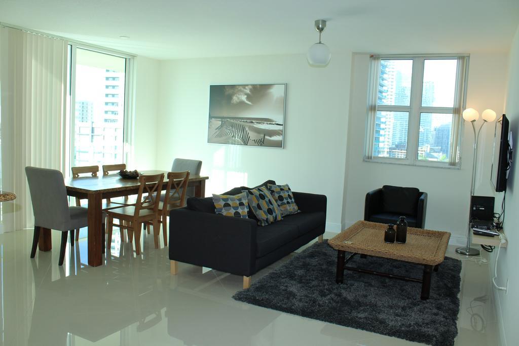 Lyx Suites At One Broadway In Brickell Μαϊάμι Εξωτερικό φωτογραφία