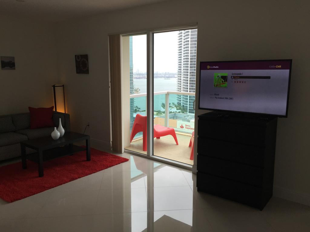 Lyx Suites At One Broadway In Brickell Μαϊάμι Εξωτερικό φωτογραφία